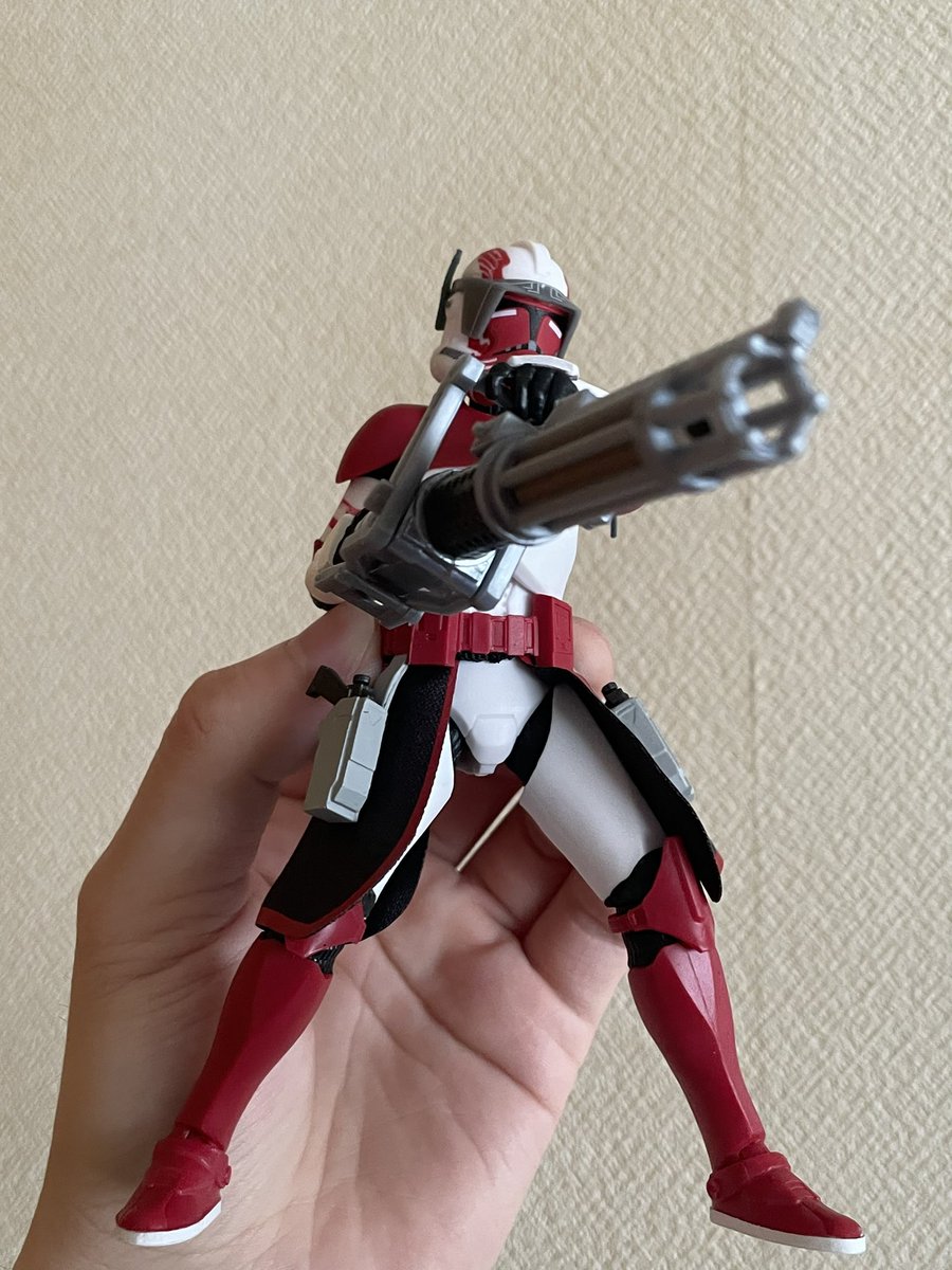 moviefanatic07's tweet photo. ブラックシリーズのコマンダーソーン、だめだ、カッコ良すぎる✨

劇中での勇姿はSWシリーズの中でも屈指の名シーンだと思う、、、！ https://t.co/cXqrxB6lvO