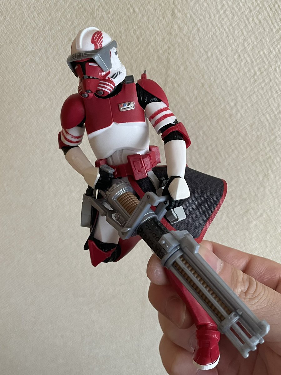 moviefanatic07's tweet photo. ブラックシリーズのコマンダーソーン、だめだ、カッコ良すぎる✨

劇中での勇姿はSWシリーズの中でも屈指の名シーンだと思う、、、！ https://t.co/cXqrxB6lvO