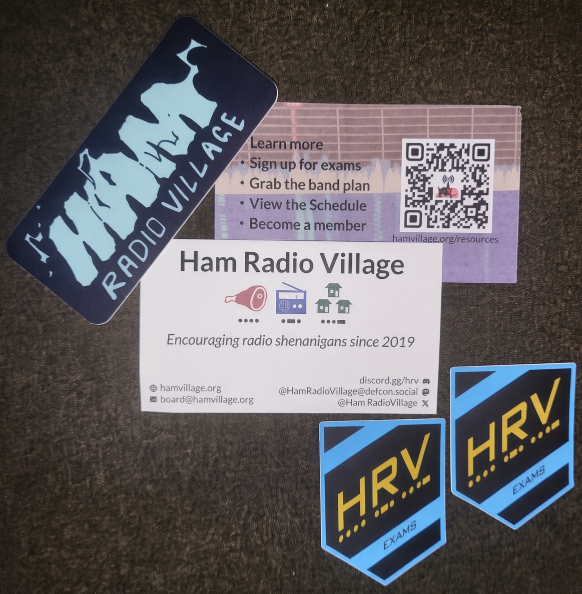 CreativityLogic's tweet photo. @defcon the @HamRadioVillage did a phenominal job introducing newbies like myself to amature radio. Got access to resources and they made the complexities of process from getting FRN number to prepping seem easy. I studied in evening and passed Technician and General level exams! It takes a (Ham Radio) 'Village' to raise the new generation (of amature radio users). 😄
