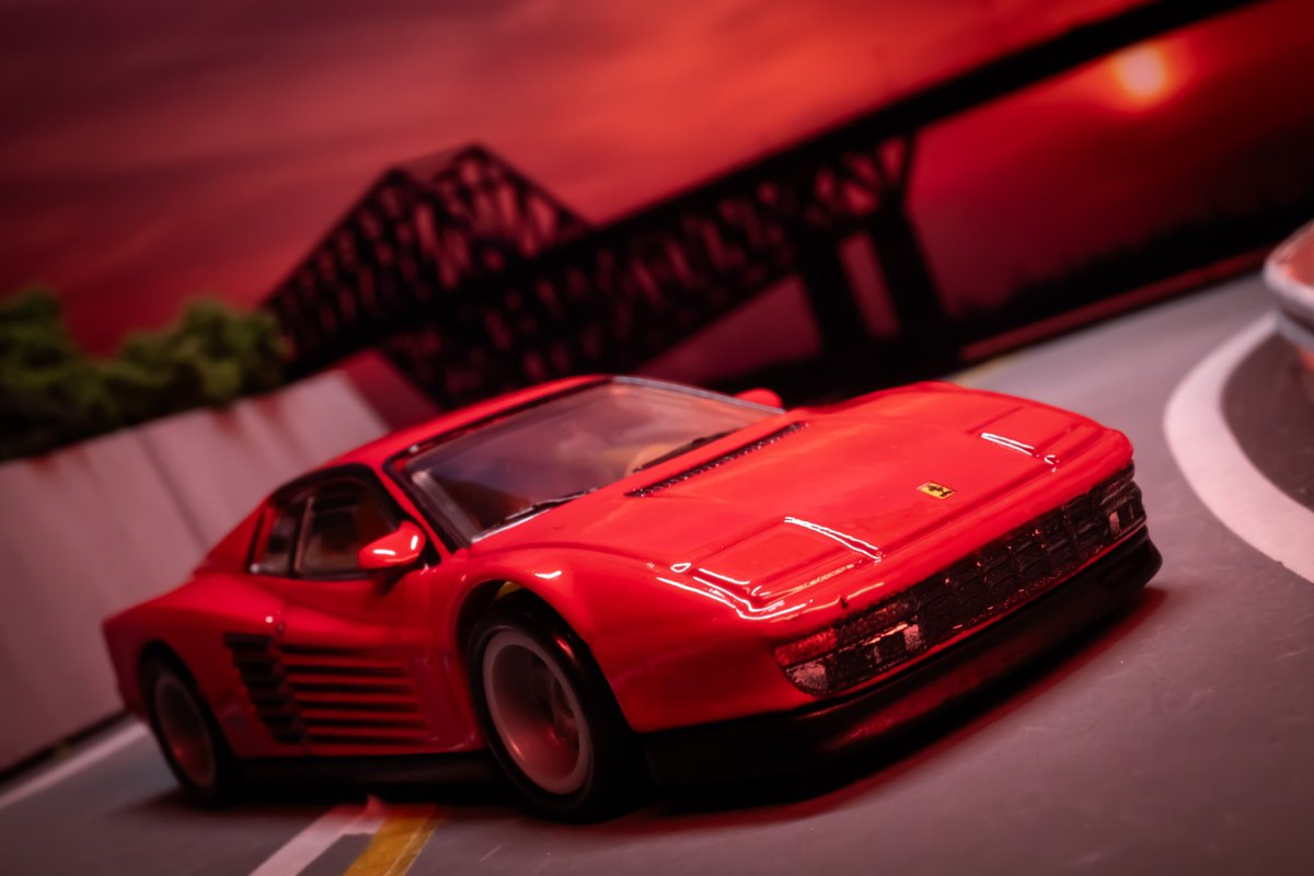 ホットウィール モダンクラシックス フェラーリ テスタロッサ 未開封4個 ホットウィール、モダン・クラシックスのフェラーリ テスタロッサを