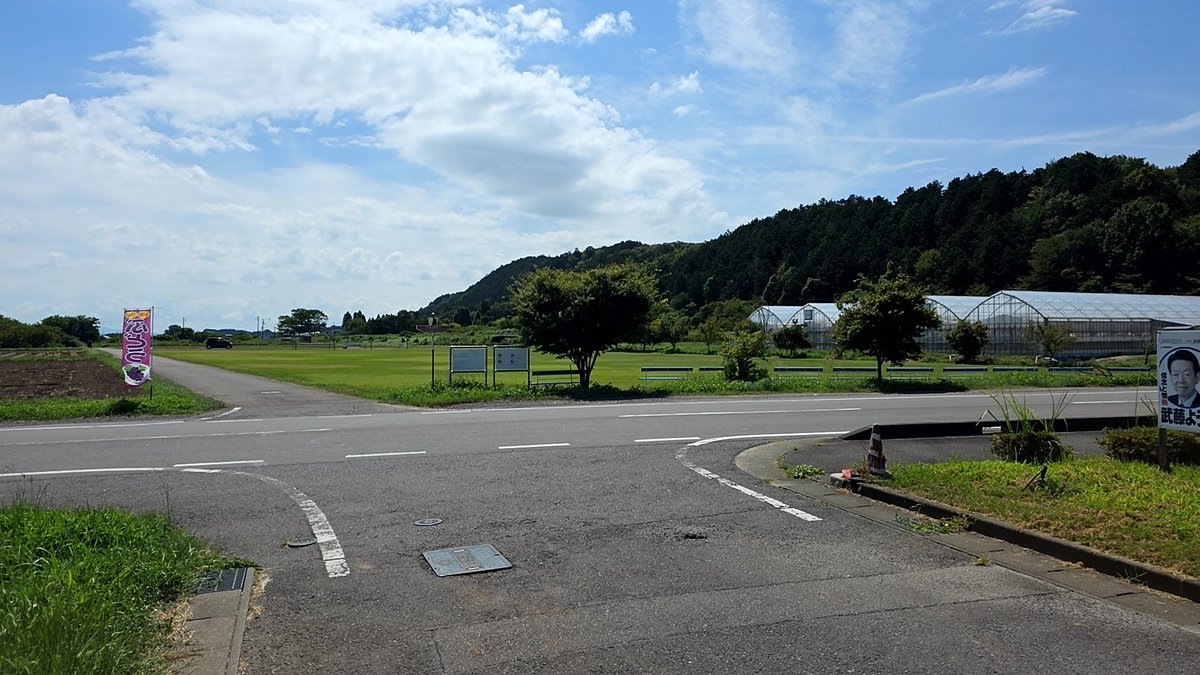 JA14xiv's tweet photo. 空と日光と自然は皆に平等なのだ https://t.co/u0W4jJcM5M