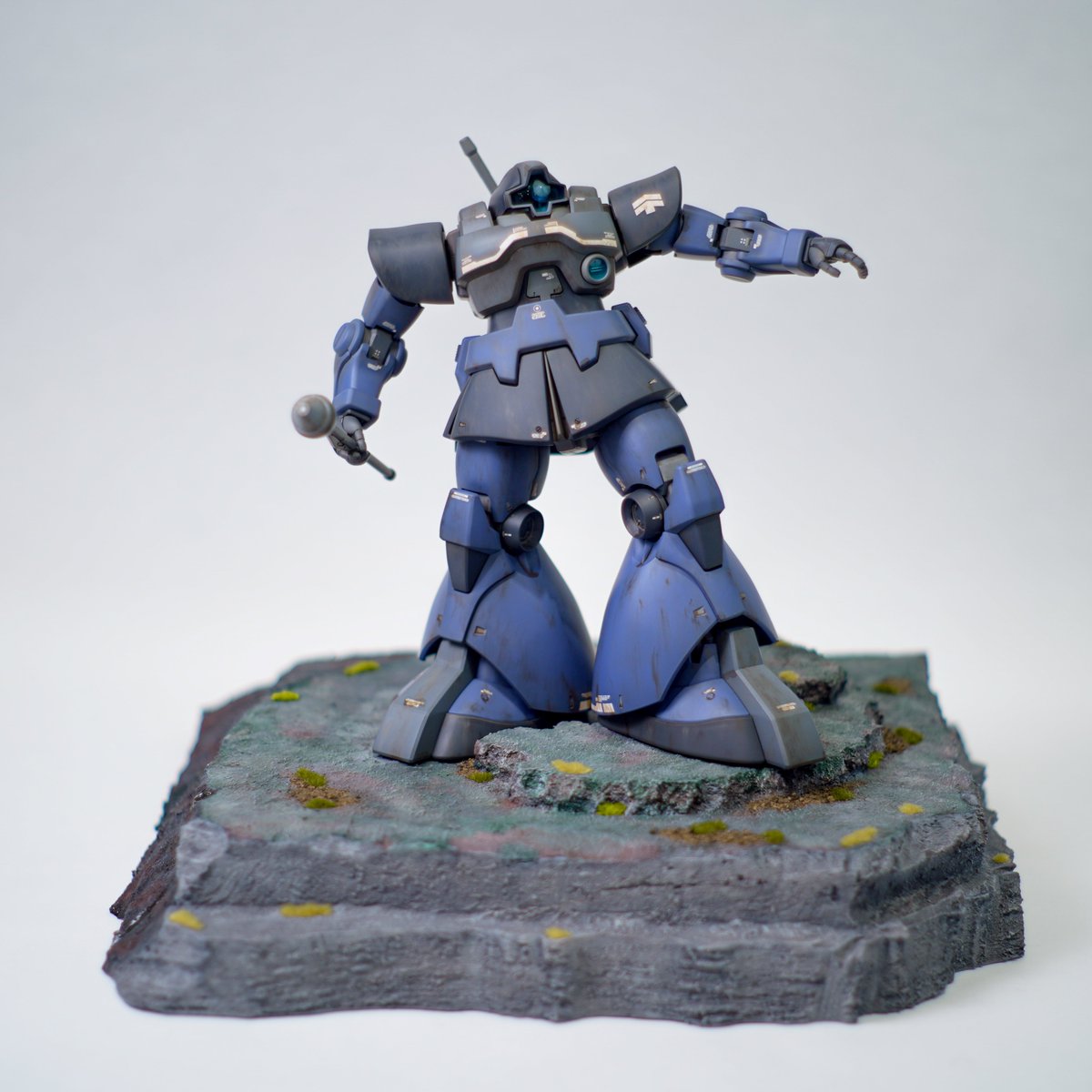 GrumpyMao's tweet photo. Won 3rd place for #Animethon Gunpla Build Contest! My first time entering a weathered build and a diorama. 

Kit: MG Dom 1.5 https://t.co/vBtMOoK2iI