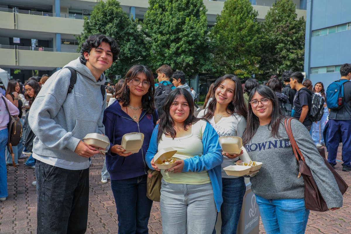 ITESMCEM's tweet photo. ¡Estamos de vuelta! 🤩💙 ¡Bienvenidas y bienvenidos a un nuevo semestre en #TecCEM!

No importa si es tu primer semestre, estás de regreso o estás a punto de graduarte: te deseamos una etapa llena de aprendizajes, experiencias y momentos que disfrutes al máximo. ✨ https://t.co/wQDjM6tEs8