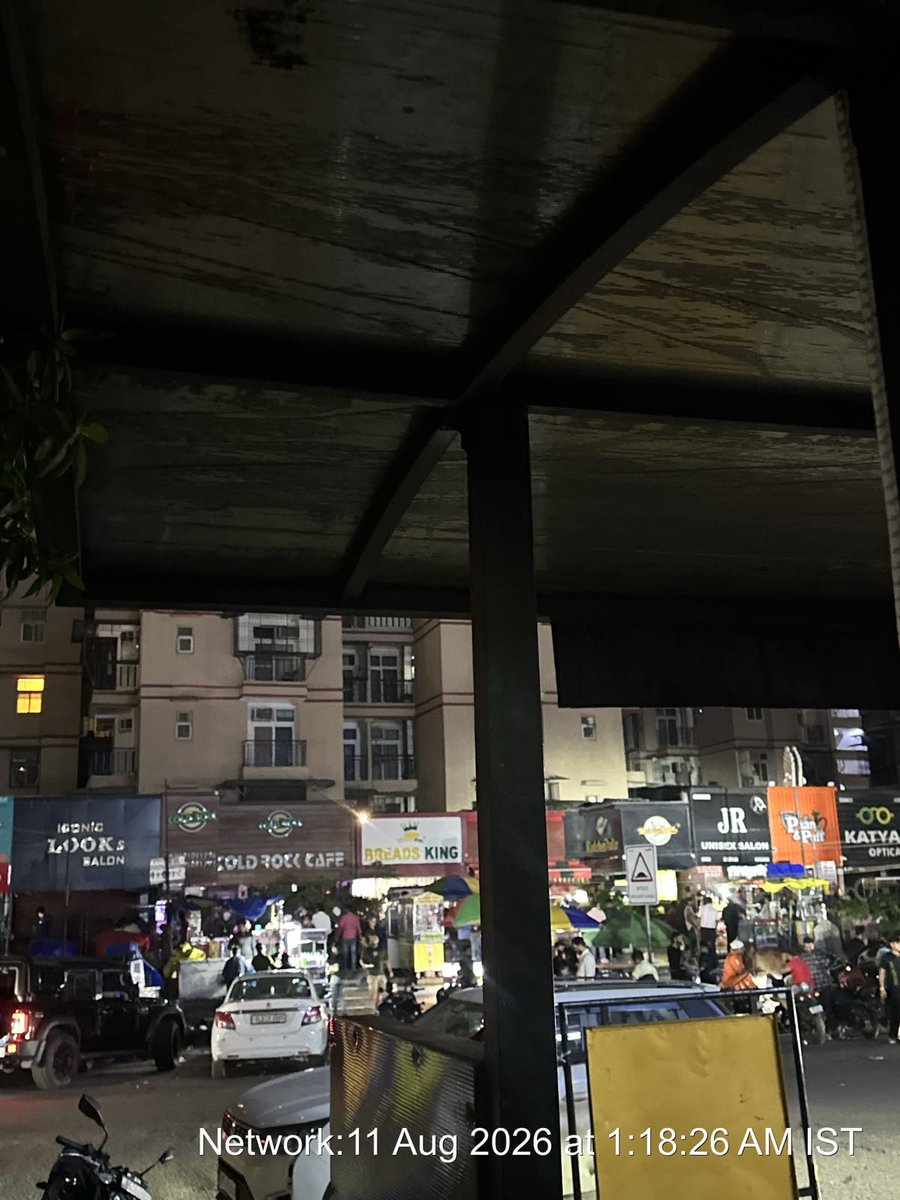 DeepakKumarGBN's tweet photo. @CP_Noida @Uppolice @dmgbnagar @noidapolice @myogiadityanath @homeupgov @CMOfficeUP @BJP4India @BJP4UP @myogioffice @Noidatraffic रात्रि के 2 बजे तक पुलिस की सहायता से Princley Market, Sec76,Noida धड़ल्ले से पूरी रात खुला रहता है, नशा का खुला अड्डा बन गया है, यहां के निवासी शान्ति से रात मे सो नही पाते,@myogiadityanath @myogioffice @ChiefSecyUP @dgpup @CP_Noida @dmgbnagar https://t.co/nmgDGgJZ6G