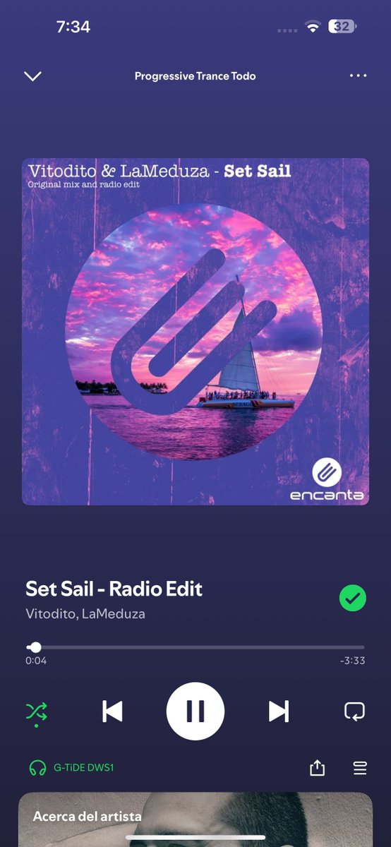 esHawii's tweet photo. Se me está reiniciando la vida. Como me encantan estas canciones 🥰. Y con unos audífonos con un pinche sonido ufff!! 🫨🫨🫨🫨😃😃😃!! 
No le piden nada a unos pro. La calidad de los G-tide una chingoneria. 
Rolotototas que solo yo entiendo 🥰🤩🤩
#Lesh #Vitodito https://t.co/eRHiMKQxu2