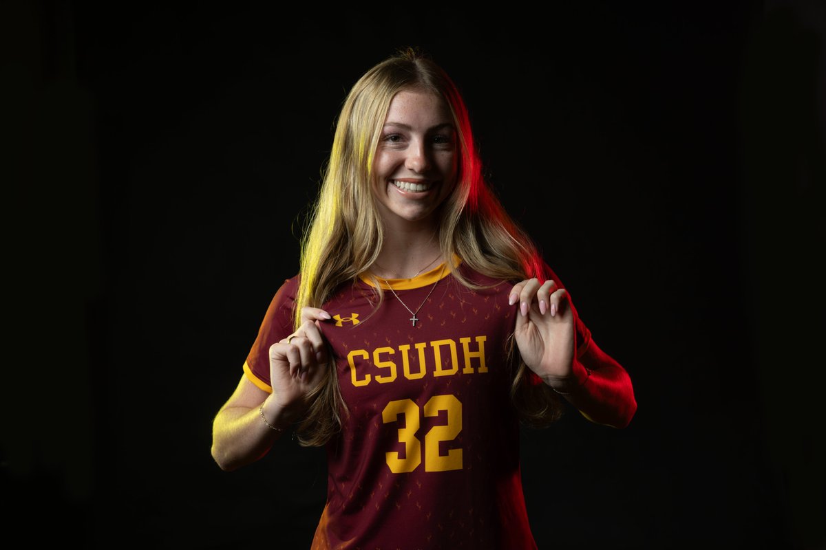 KatelynSoccer32's tweet photo. next chapter  #mediaday

@ImYouthSoccer
@ImCollegeSoccer
@SoCalGirlSoccer
@BayAreaSocScout
@CSUDHWSoccer
@ECNLgirls
@LegendsFCSoccer
@G08Fc
@LFC_CollegePath
@joseant1890 https://t.co/7HNm7NOkzv