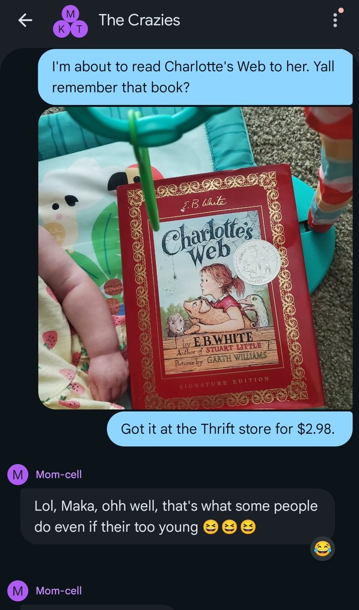 Mrs_Aninymouse's tweet photo. This annoyed me. Then made me sad. As kids, our mom barely interacted with us. It was a TON of TV so we wouldn't bother her. I already have nieces &amp; nephews addicted to technology to the point where they're not doing well in school. I'm breaking that cycle. Read to your kids! https://t.co/aall5rjsm1