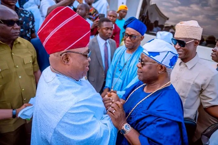 Odunayo2612's tweet photo. Thank You Senator Iyiola Omisore✌️
Ile Ife is in the Bag👍 Otilor!

ImoleTill2030 https://t.co/9ovtPaIwal