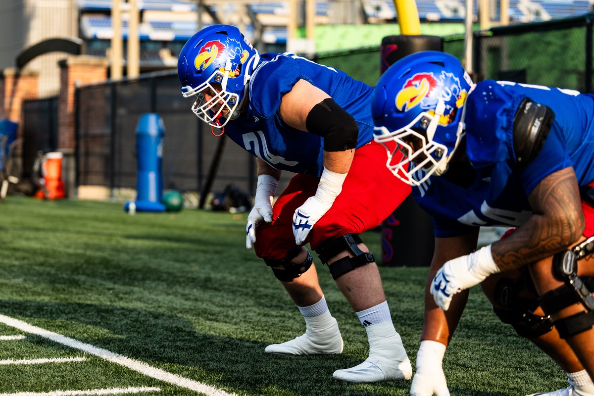 KU_Football's tweet photo. Pads were poppin' 😮‍💨

#RockChalk x Country Financial https://t.co/IngPhctLZg