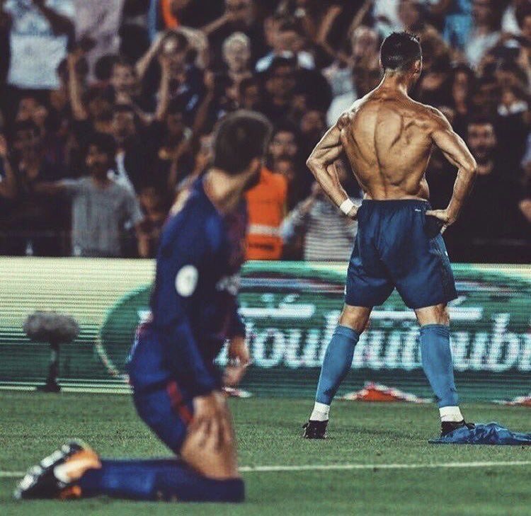 CR7_OS7's tweet photo. Years pass and Ronaldo remains one☝️ https://t.co/ceQas4a7FR