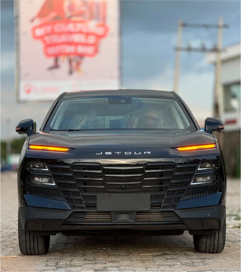 DaggashAutos's tweet photo. JETOUR DASHING 
Brand New 2025 Model 
Original duty ☑️
🏷️38.5m
📍Abuja https://t.co/TDG7A505CC