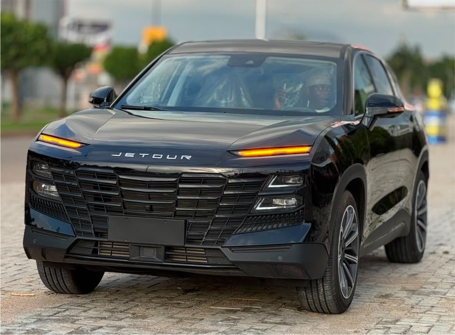 DaggashAutos's tweet photo. JETOUR DASHING 
Brand New 2025 Model 
Original duty ☑️
🏷️38.5m
📍Abuja https://t.co/TDG7A505CC