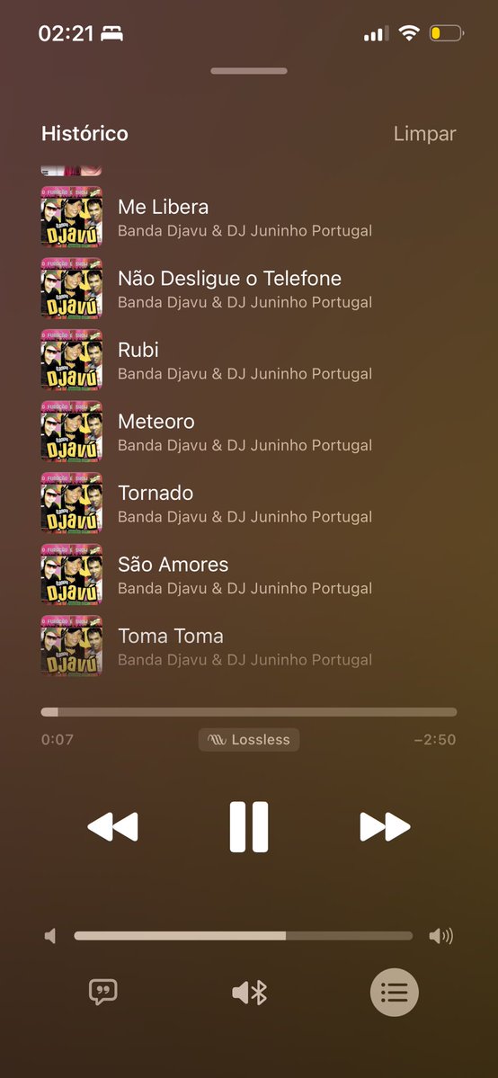 aexcx_'s tweet photo. @caroIinda prima essa madrugada foi babado a nostalgia https://t.co/mO7xlRelda