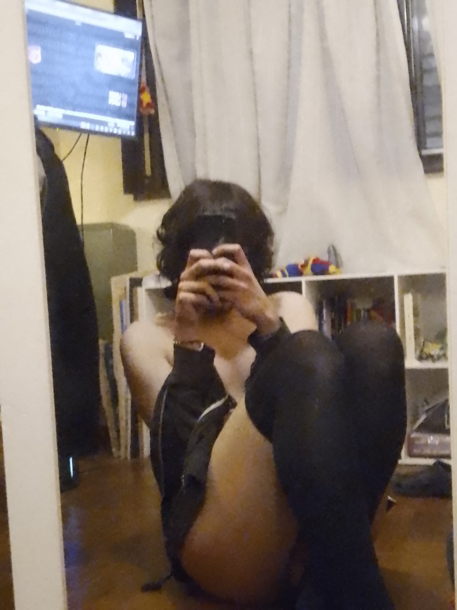Julyfailpuppy's tweet photo. I really want to be a good girl someday https://t.co/uyVoZcPXBX