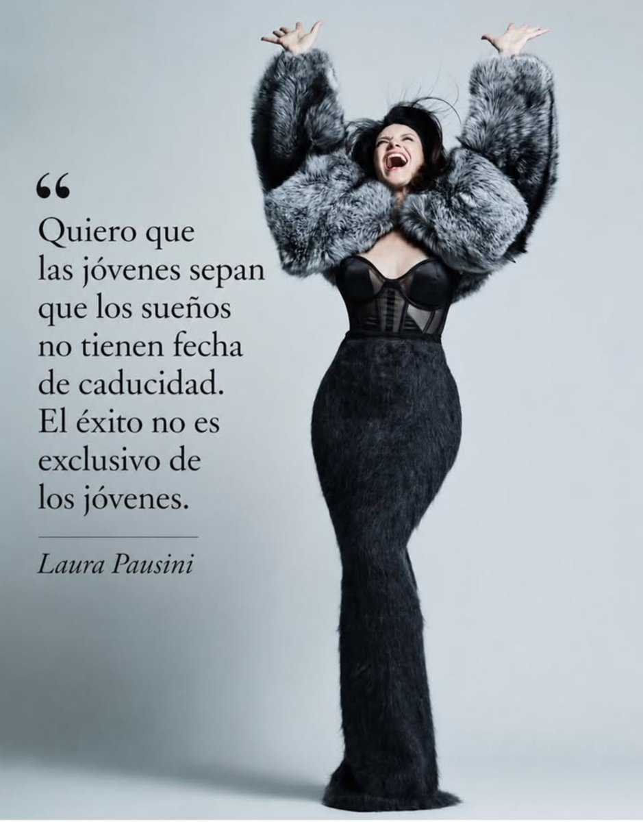 Jani_ta35's tweet photo. Laura Pausini con las palabras precisas 💖 La sociedad nos ha hecho creer que, si a cierta edad no has cumplido con determinadas cosas, eres fracasado o te estás quedando atrás y la vida no funciona así. Cada persona tiene sus propios tiempos, y los sueños no vencimiento. https://t.co/MqpkqSwoIk
