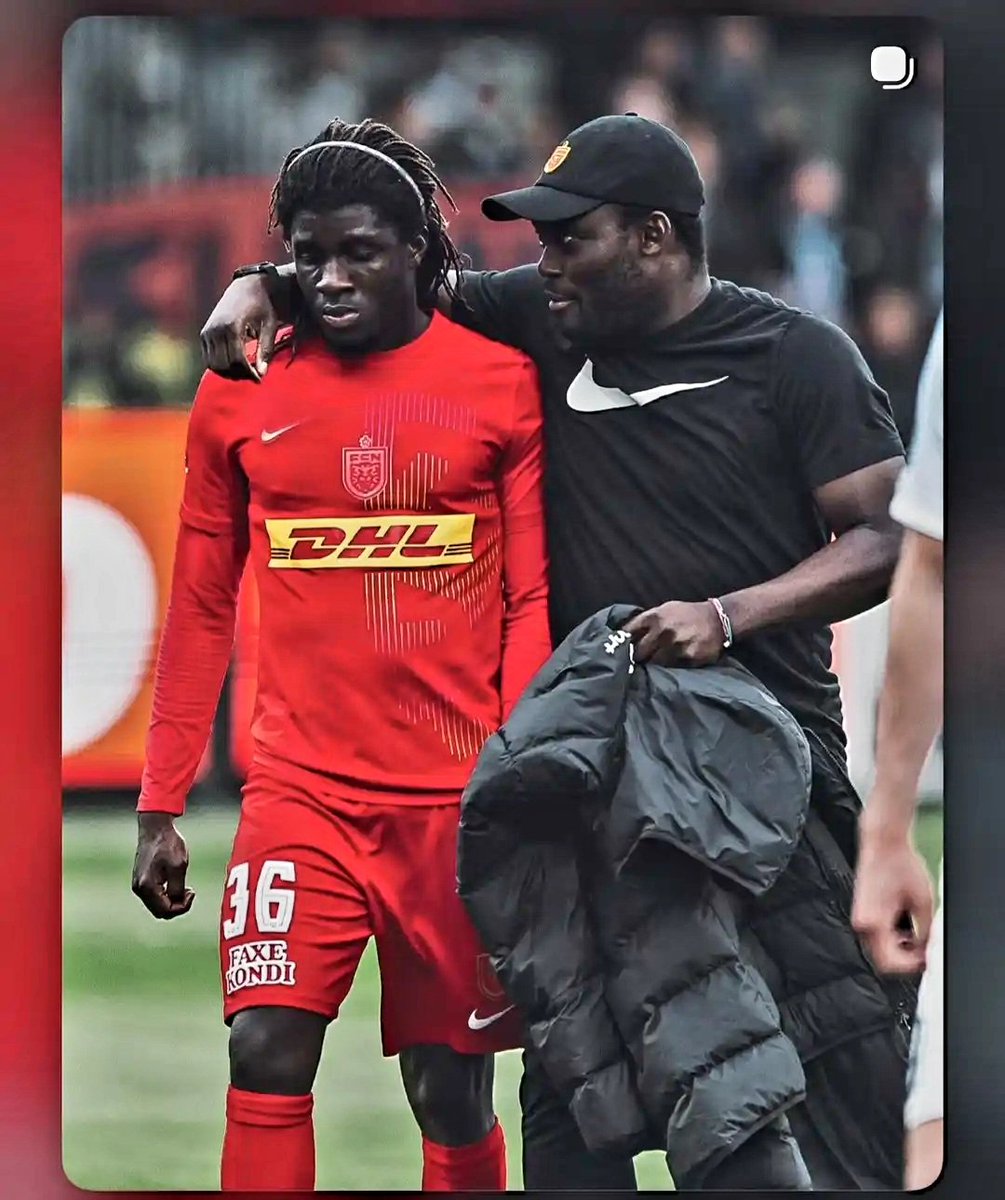 MichaelEssien's tweet photo. Your hardwork, dedication, attitude and willingness to learn will continue to push you to greater heights. Stay humble, discipline, respectful and keep working hard. Wishing you all the best. ⚽️♥️ https://t.co/wAlvV92x10
