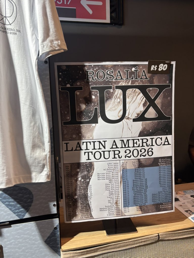 ROSALIABRASIIL's tweet photo. 🚨 Merch que está sendo vendido no Brasil! https://t.co/LawDKKEHqW