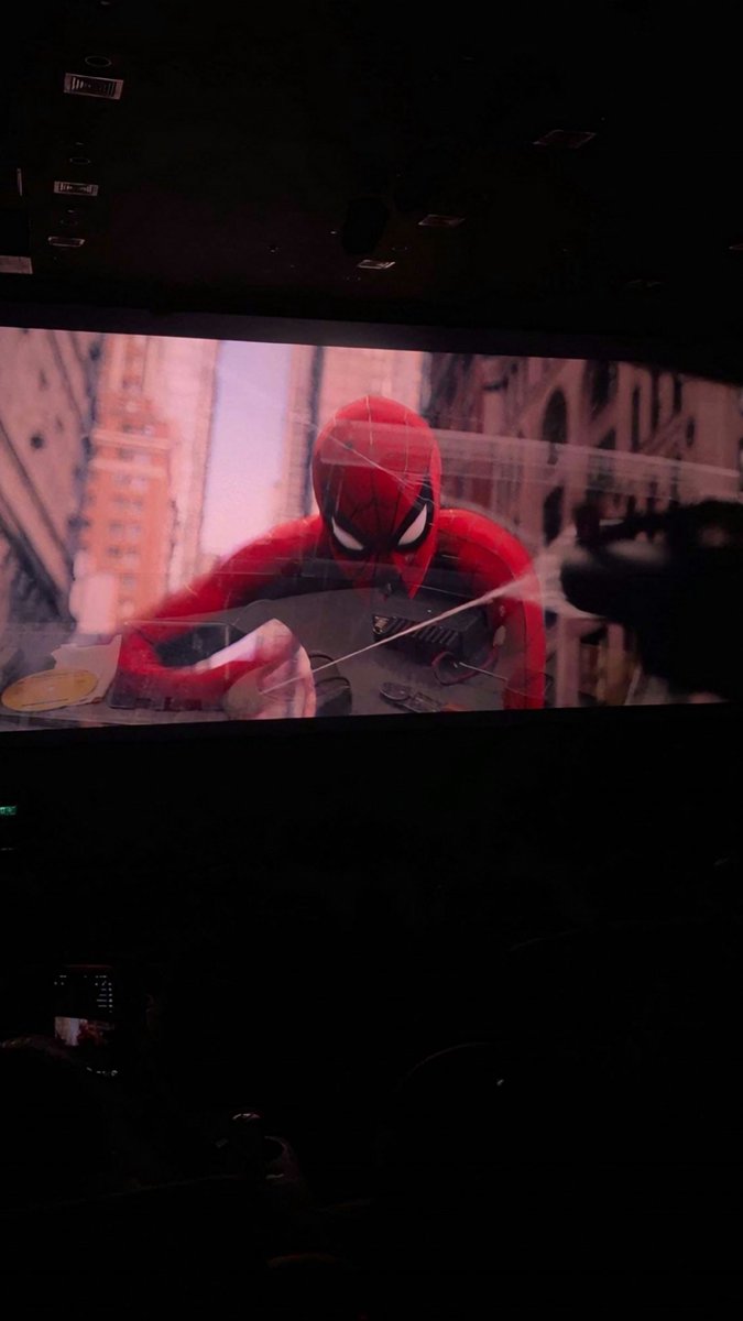 ve1a__'s tweet photo. #spiderman https://t.co/eNPDz5dxhH