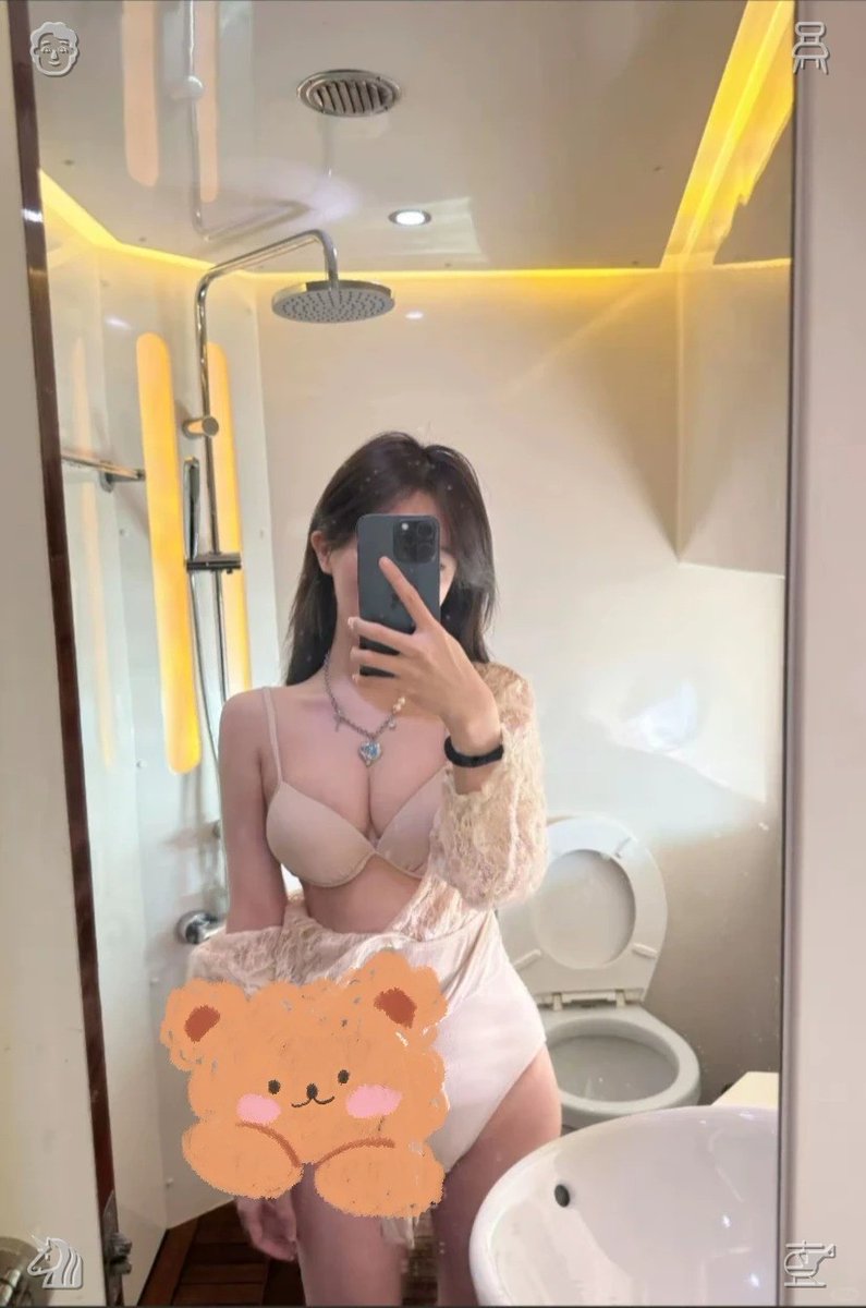 qilahfairus's tweet photo. Experience considerate, personalized service touches that bring warmth to every step of your journey. Proactive assistance and attentive care resolve travel challenges while elevating your dreamlike adventure with extra comfort and charm. 🎈A playful student tale inspired by whi https://t.co/jAQLobTIRc