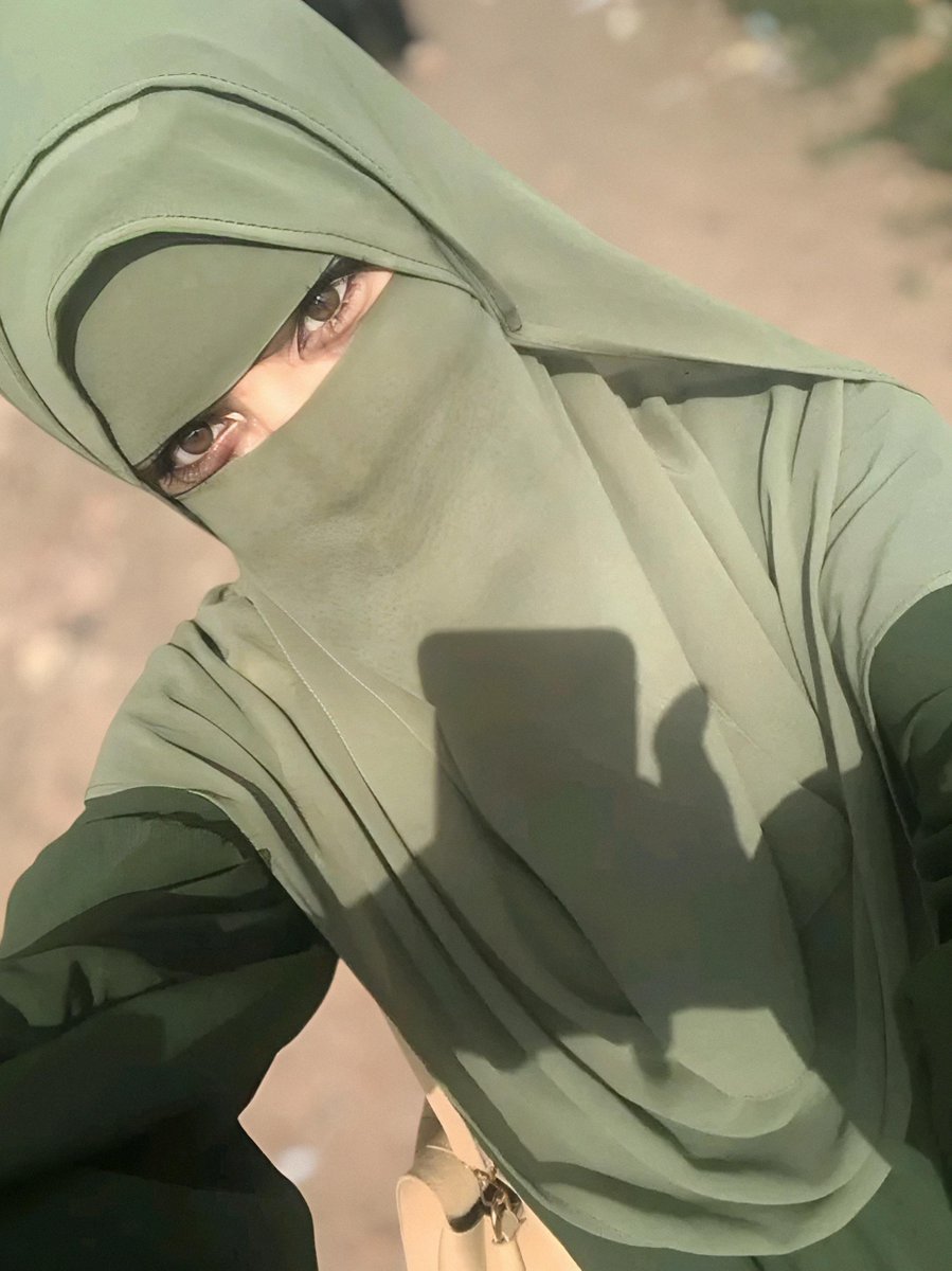 Ahmedmidojgr's tweet photo. المنتقبات الهوانم نفسي اكون كلبهم وخدامهم وتحت جذمتهم ومطيع ليهم وبتاعهم وملكهم وحمام لخراهم وبولهم هوهوهوه��هوهوهوهوهوهوهوهوهوهو 💩💩🐕‍🦺🐕‍🦺🐕‍🦺 https://t.co/jZGRgV14GD
