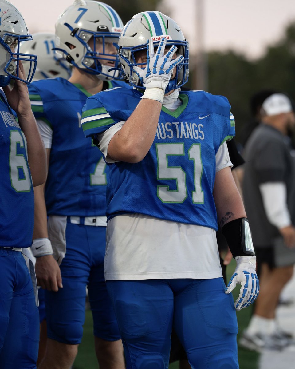 MillardNorthFB's tweet photo. Best uniforms in the game??? 🥶 Which combo from last year was the best?
rnj media 📸
#CodeBlue https://t.co/tbkPFhJSEK