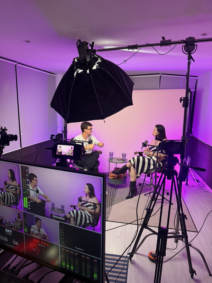 thepriolis's tweet photo. PRÓXIMA ENTREVISTA DA JENNY E COM ELE! Deputado Guilherme Cortez https://t.co/uXpUQyK941