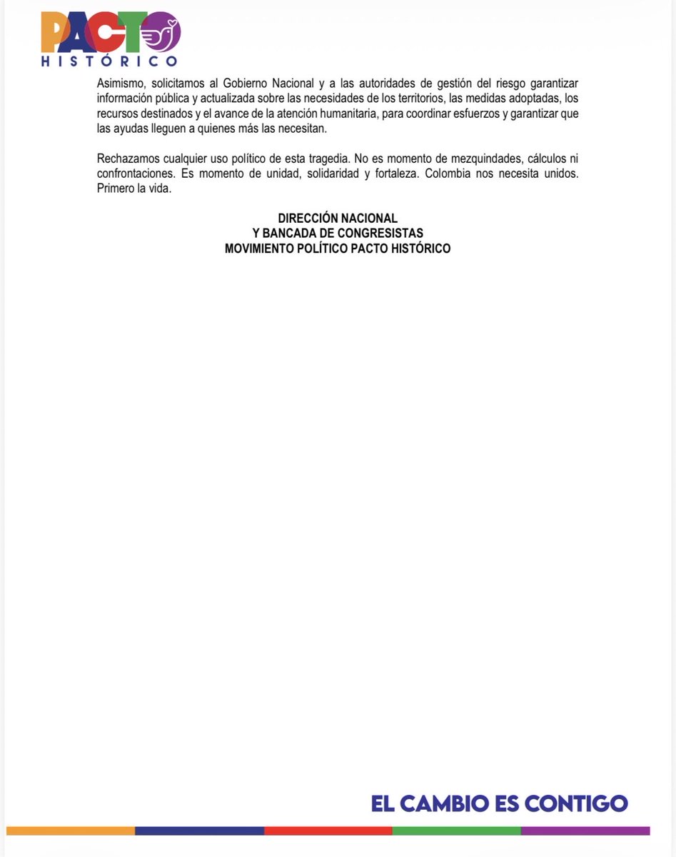 carolinacorcho's tweet photo. 🇨🇴 Colombia, hoy la tierra nos recordó lo frágiles que somos. Sentimos miedo, otros perdieron seres queridos, algo valioso, y todos, de alguna forma, temblamos por dentro.

No tengo palabras para borrar la pérdida y el susto, pero sí para decirles: no están solos. He visto cómo se abrazan los vecinos, cómo se tienden manos sin preguntar. Eso es Colombia.

Como senadora, mi compromiso es estar, escuchar y luchar para que la ayuda llegue pronto y bien.