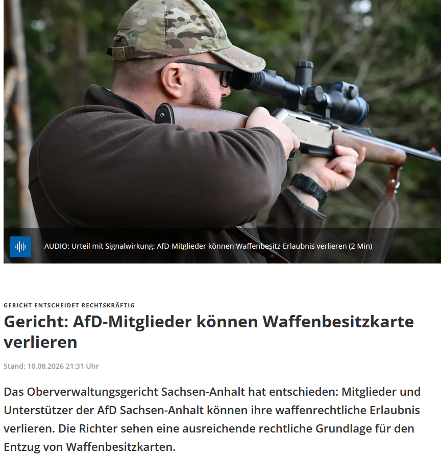 PeterBorbe's tweet photo. Entrechtung, weil man Mitglied in einer Oppositionspartei ist? Oder ehemaliges Mitglied? Wir reden von Putin-Russland, oder? Nein, falsch, es geht um Sachsen Anhalt!
Drei Personen wurde die waffenrechtliche Erlaubnis entzogen, weil sie Mitglieder bzw. Unterstützer der AfD Sachsen-Anhalt sind. Dagegen waren die drei vorgegangen, verloren vor dem Verwaltungsgericht.
Nun hat auch das Oberverwaltungsgericht Magdeburg diesen Vorgang bestätigt und dabei sogar die Umkehrung der Beweislast festgelegt: Nur "besondere Umstände des Einzelfalls" ermöglichen eine Ausnahme für AfD-Mitglieder, doch noch eine waffenrechtliche Erlaubnis zu bekommen, aber der Normalfall sei wohl eher der Entzug der Waffenbesitzkarte.
Die Tatsache, dass sogar ein OVG bei der Verfolgung der Opposition in solcher Form mitzieht, ist ein erschreckendes Zeugnis über den Zustand unseres Rechtsstaats.
https://t.co/oBC7iPN9Xw