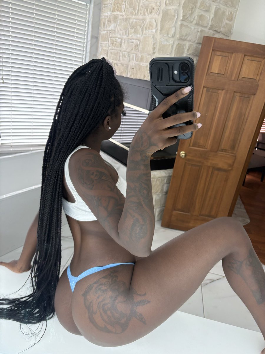 lyrick2u's tweet photo. 🤩🦋 https://t.co/KoNi5xvMeG