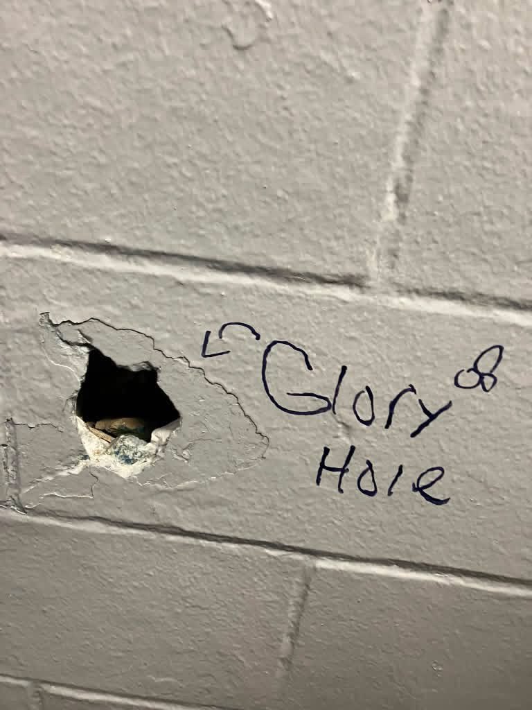 genitortorer's tweet photo. is school a real place https://t.co/62InFaQLrn