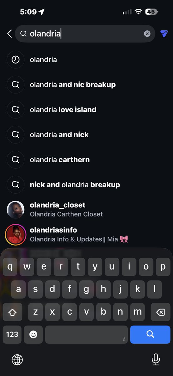aliyahs_view's tweet photo. Wait yall I think olandria blocked me on ig cause of this tweet- wait😭😭😭😭 I didn’t even follow her on Instagram, so if she did go out her way to look me up on ig and block me.. that’s insane 😂😂she’s def bothered https://t.co/t5ETHh9GXn