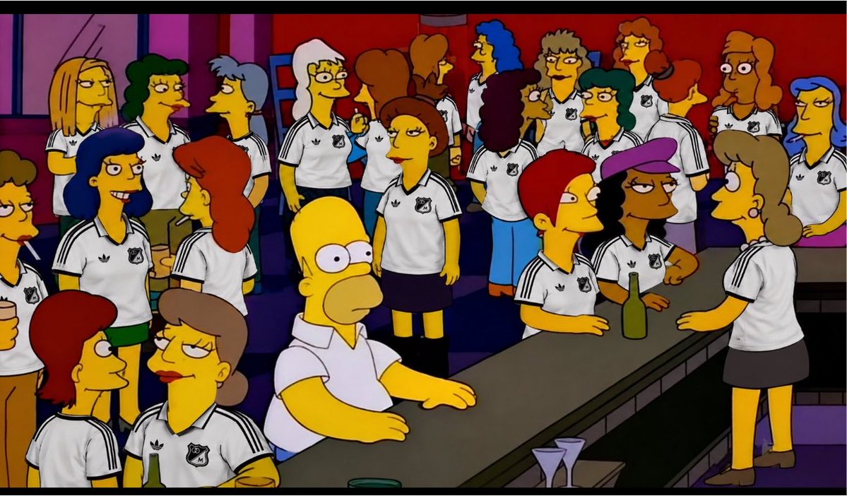 FabiRockr's tweet photo. Soy Homero Simpson hoy…. https://t.co/4LJgwpS5Au