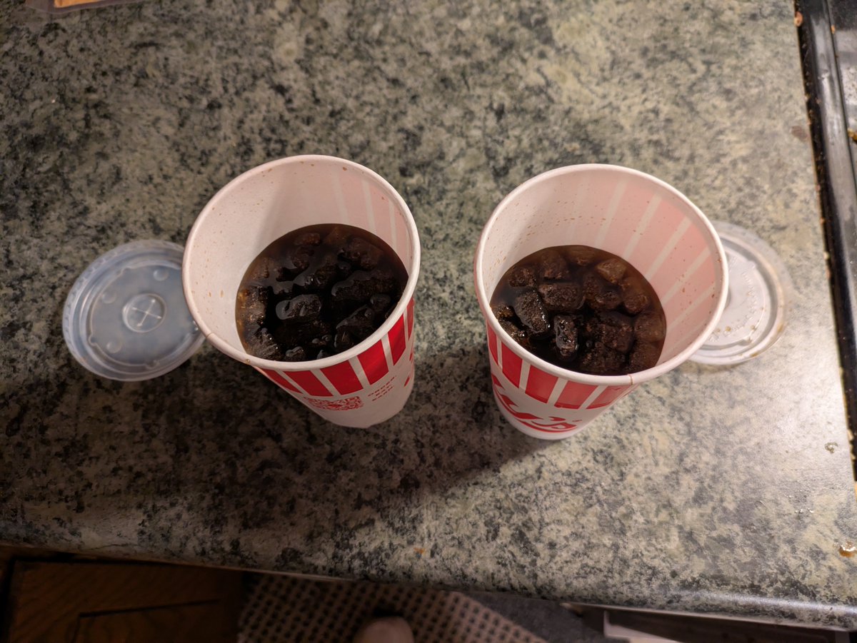 mrbeankc's tweet photo. @FreddysUSA The drinks I got just now through the drive thru. No, they weren't spilled. This is how muched they filled them. https://t.co/H3JJ7Ph9pp