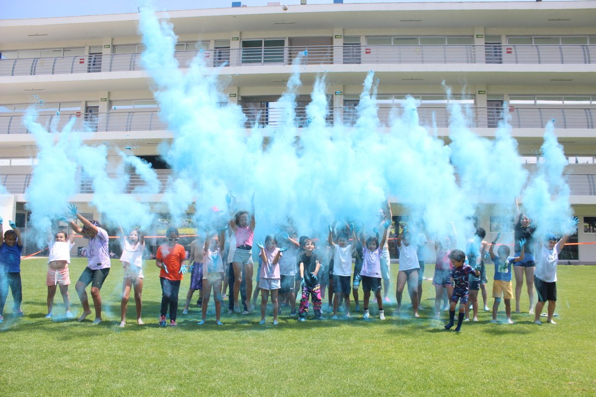 SuBireDeportes's tweet photo. ¡La pasaron increíble en nuestros cursos deportivos de verano!  ¿A poco no?  😉😉😉

#ColegioSuBiré #WeAreSuBiré https://t.co/DEKu5A01TV