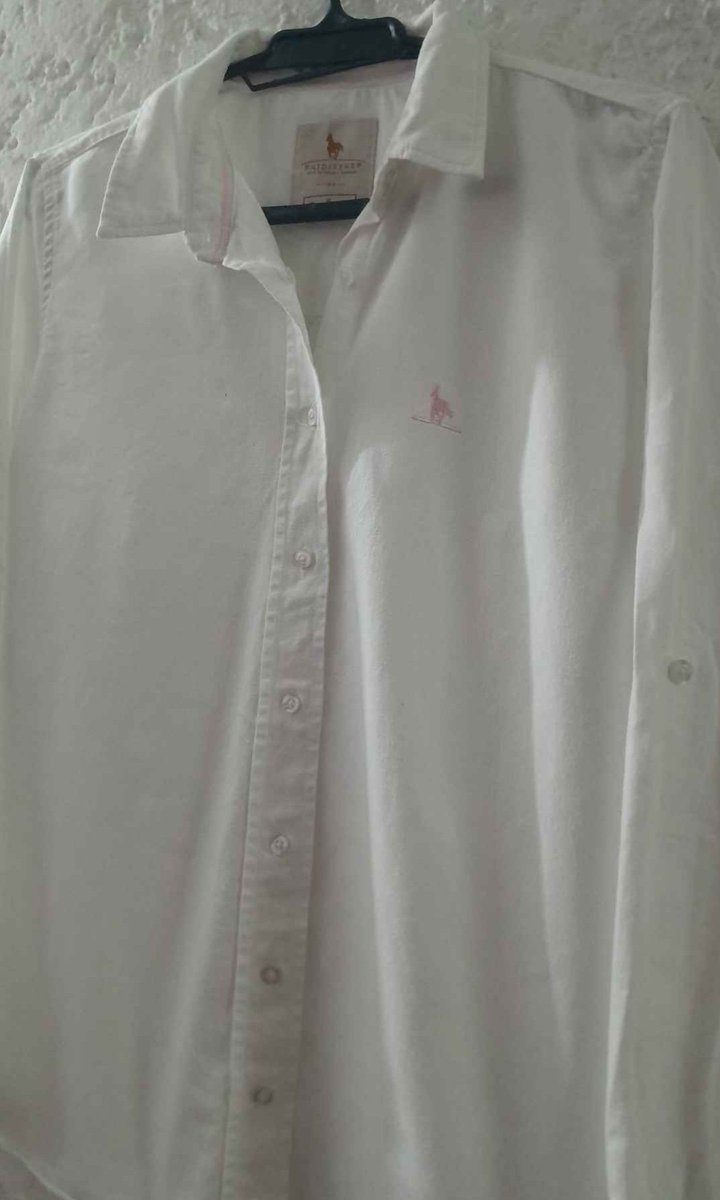 tatiigarzab's tweet photo. Les dejo fotos a modo de ejemplos, tengo cientos de prendas como estas y puedo armar lotes de jeans con el talle que pidan también ❤️ https://t.co/AxjyDeXQLA