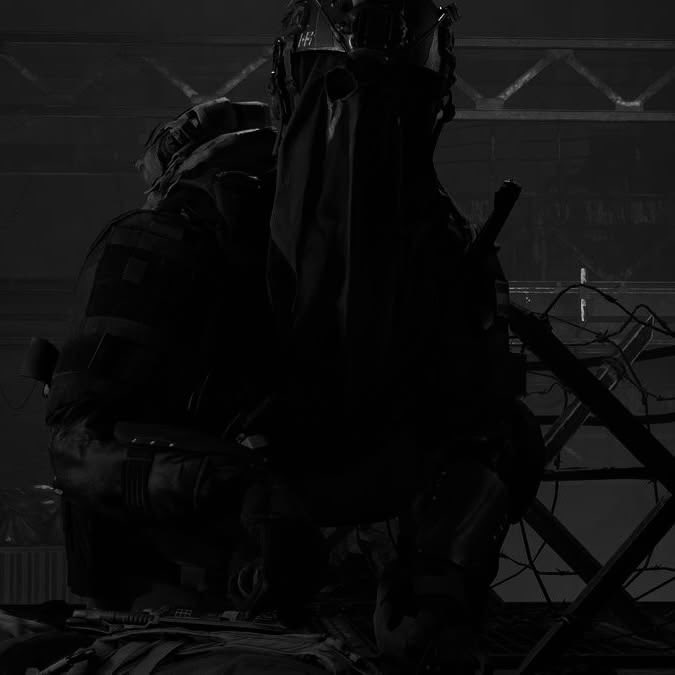 h0tchn3r's tweet photo. masked man who is over 6 and a half feet tall, where are you? https://t.co/b6yez7Jyrv