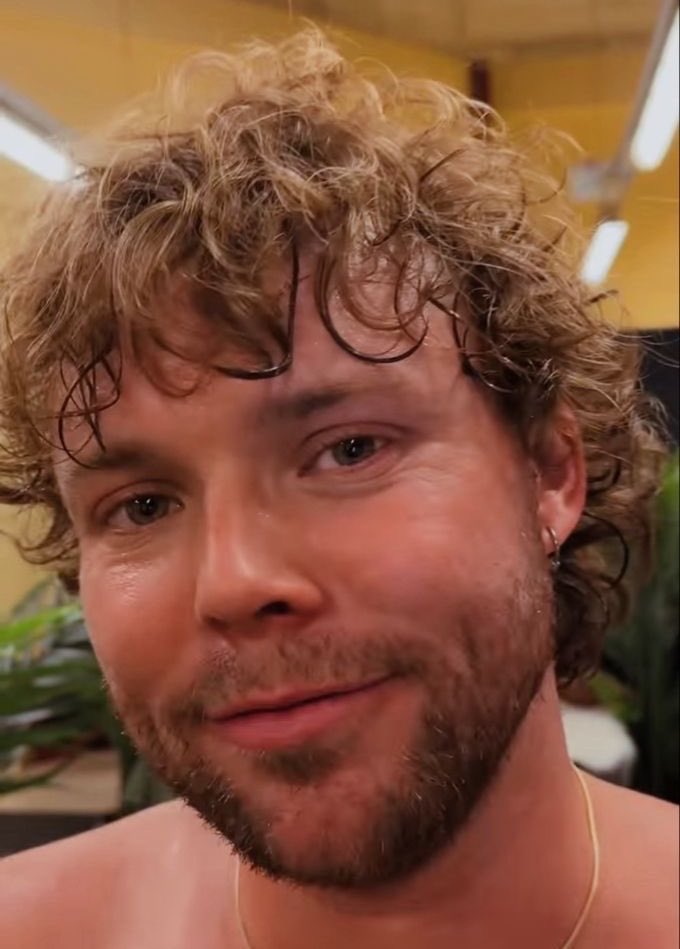 dietspezi's tweet photo. beardshton my love please come home soon the kids miss you https://t.co/42eajrVqol