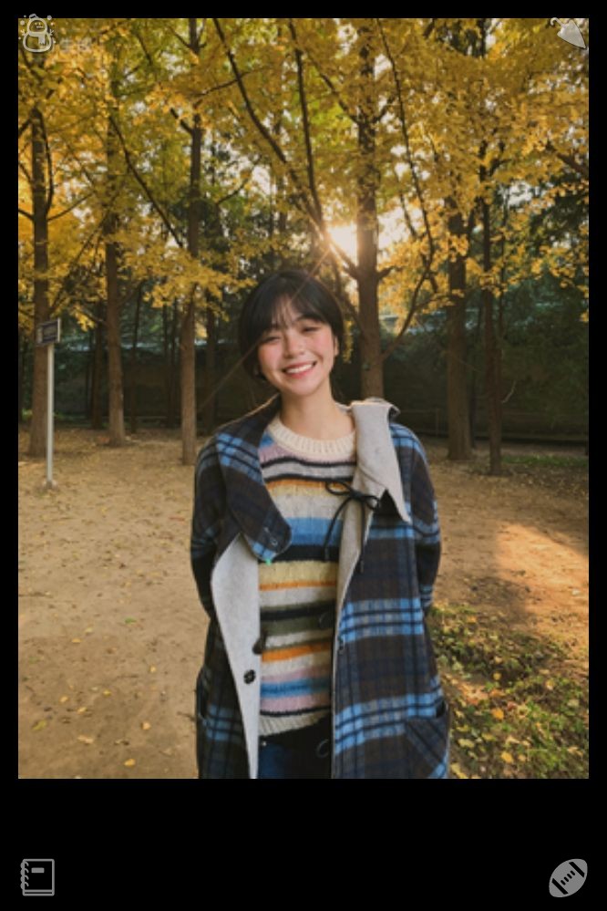 simkana's tweet photo. The following day, I rise at dawn, invigorated and clear-headed, with a lingering ache in my legs but a spirit that’s raring to resume the path. I snatch up my pack, lace my shoes, and stride out the entrance, primed for yet another journey. 💞 Art show—truly captivating and d https://t.co/qnrdKJEVnj