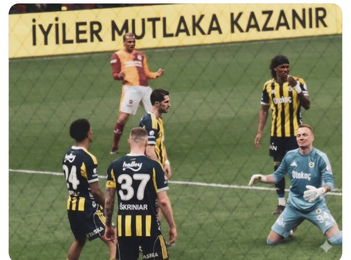 mahmut9125's tweet photo. @fenershdow . https://t.co/6R5Uo5PTjj