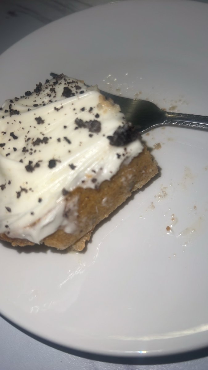 TheWmWallace's tweet photo. Oreo™️ Tres leches cake https://t.co/QM2239A3AS