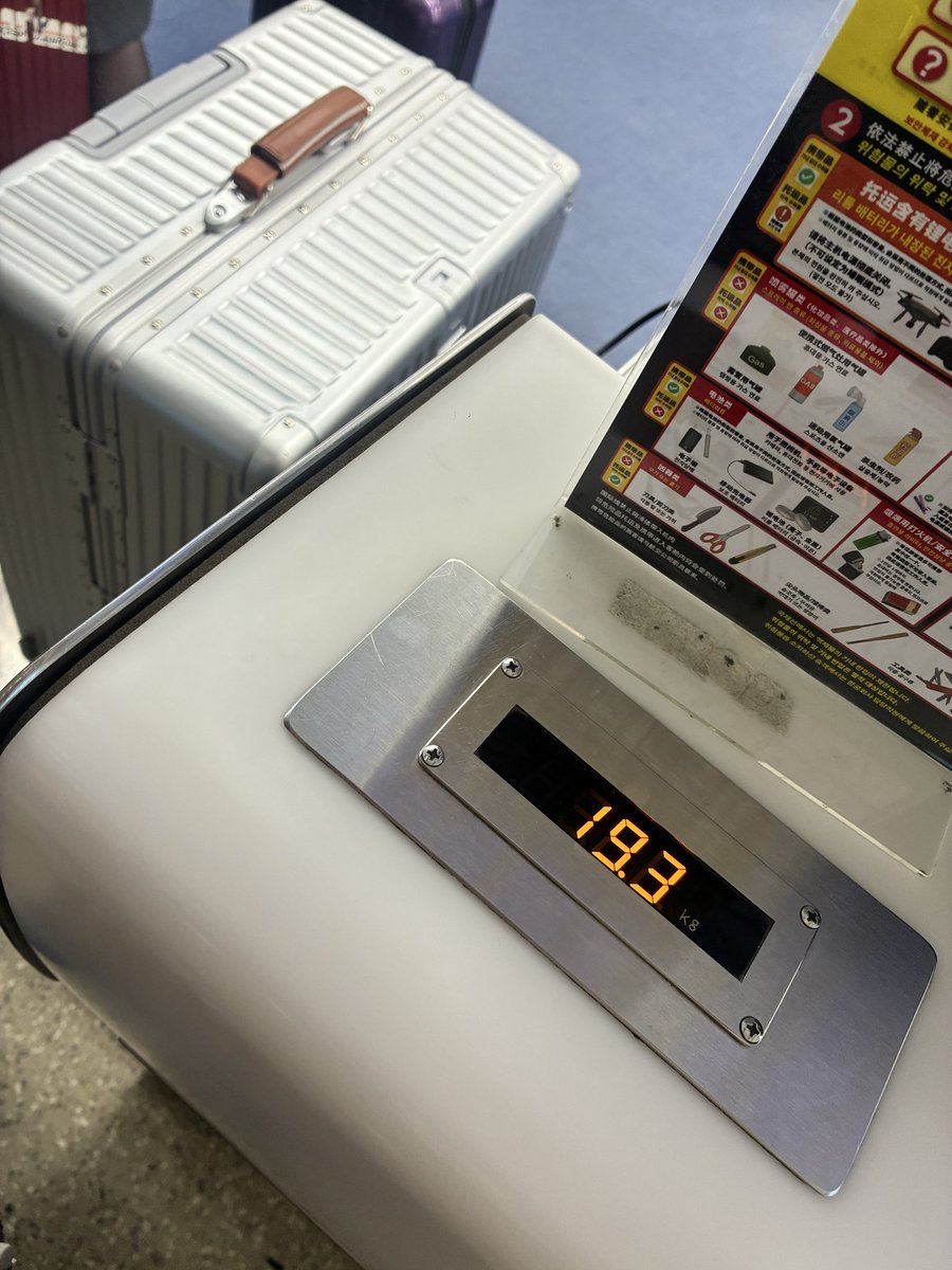 chechecheka's tweet photo. こういうのきもちいい……🫶
なんか得した気分^^
 #琉球マスカッツ 
@ryukyu_muscats https://t.co/hnldqnZ3ID
