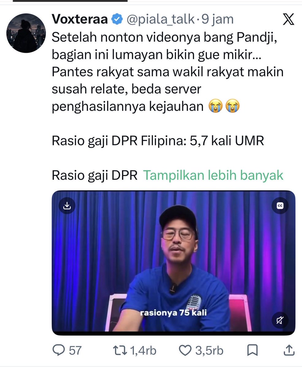 kangdede78's tweet photo. SERENTAK. TERORKESTRASI. POLANYA SANGAT JELAS.

Tetiba ratusan akun memposting cuplikan podcast seorang standup komedi dgn narasi membandingkan UMR vs gaji+tunjangan DPR, dilanjutkan bandingkan Gaji & Gedung DPR dgn parlemen luar negeri. Infografis rapi, angka digoreng sampai 70–75 kali lipat, disebar massal di waktu hampir bersamaan.

Persis pola pemicu demonstrasi Agustus 2025.

Ini bukan keresahan spontan. Ini sumbu yg sengaja dinyalakan.

Jangan bilang kebetulan. Terlalu rapi. Terlalu serentak.

Rakyat memang berhak marah. Tapi kalau kemarahan itu terus disetting, maka y terjadi bukan kesadaran, melainkan dimainkan.