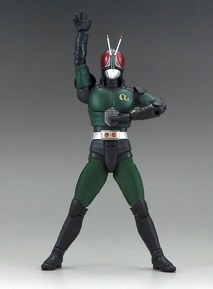 shikikin_J's tweet photo. 真骨彫RXの肩千切れ問題。
少なくとも、このポーズは取らせない方がいいみたいだねえ。
これやったら、右の肩紐（？）が左より伸びた感じになった。
伸びた、というより……になったのかも？
これはやばいねえ。 https://t.co/RA36roa49a
