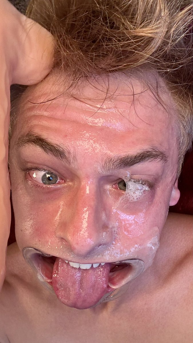 Rykerkinks's tweet photo. Sooo sloppy 🤤 https://t.co/ASHkhpy5s4