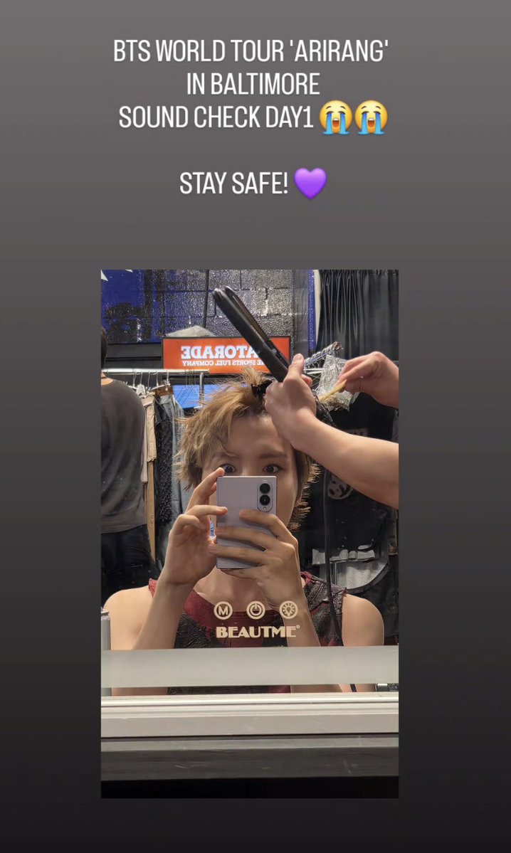 btschartsxdaily's tweet photo. #JHOPE via Instagram Story 😭💜

“…SOUNDCHECK DAY1 😭😭
STAY SAFE! 💜”

 #BTS_WORLDTOUR_ARIRANG_BALTIMORE https://t.co/b0UtrvOOIp