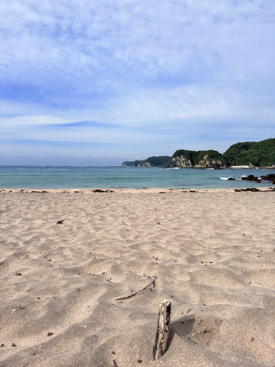 kuwaiga's tweet photo. 海ついたぁ！ https://t.co/NHkVPR8HYz