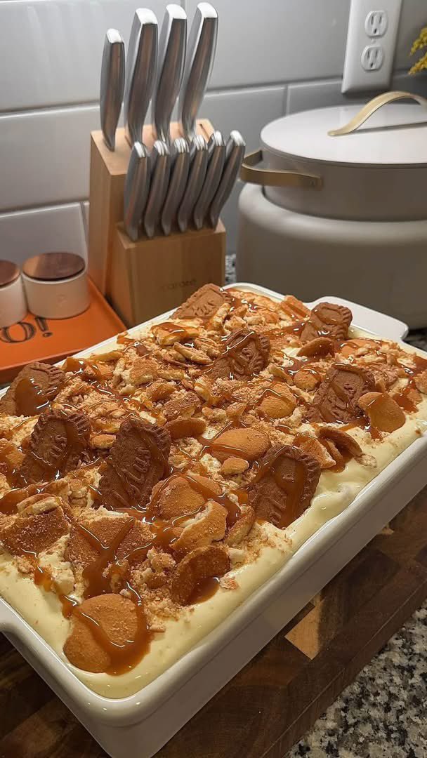layxsnv's tweet photo. Way overdue for some banana pudding w/ EXTRA cookies! 😩 https://t.co/waHHpZqXVf