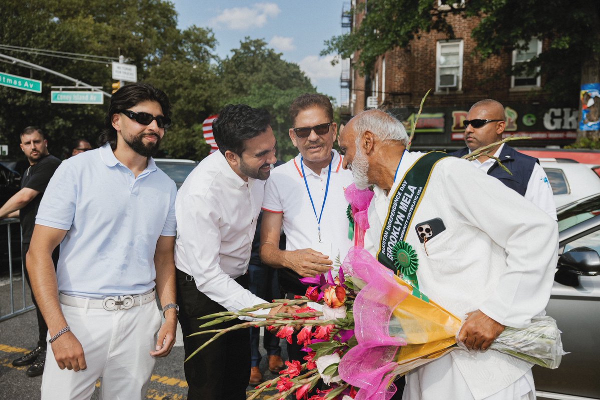 NYCMayor's tweet photo. Yesterday, I gathered with residents at the Allama Iqbal Community Center’s Mela to commemorate Pakistan’s Independence Day and honor the contributions Pakistani New Yorkers have made to our city. 

Today and everyday, we celebrate this community whose open arms, determination, and dreams for a better life have helped shape the city they call home.