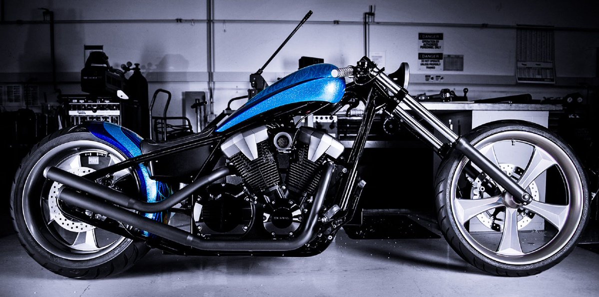 Moto_History's tweet photo. This Honda Fury has a distinct chopper look.  Long and low, this bike looks sleek.  #honda  #hondamotorcycles  #custommotorcycles  #japanesecustom  #japanesecustommotorcycles  #streetcustom  #americanstyle https://t.co/QaKhDkfwxL