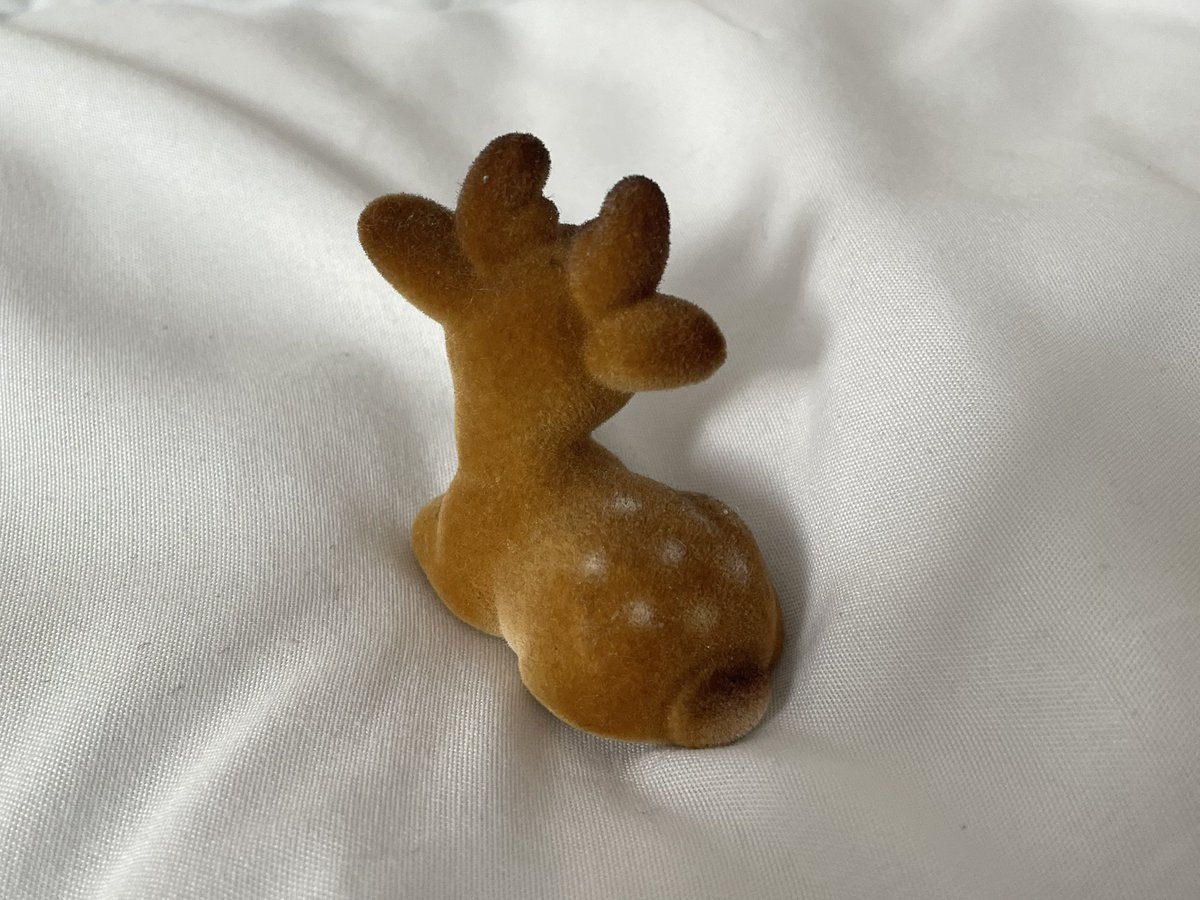 ElyfaeFeelings_'s tweet photo. tiny deer 🤎 https://t.co/YCGEGUZTTT
